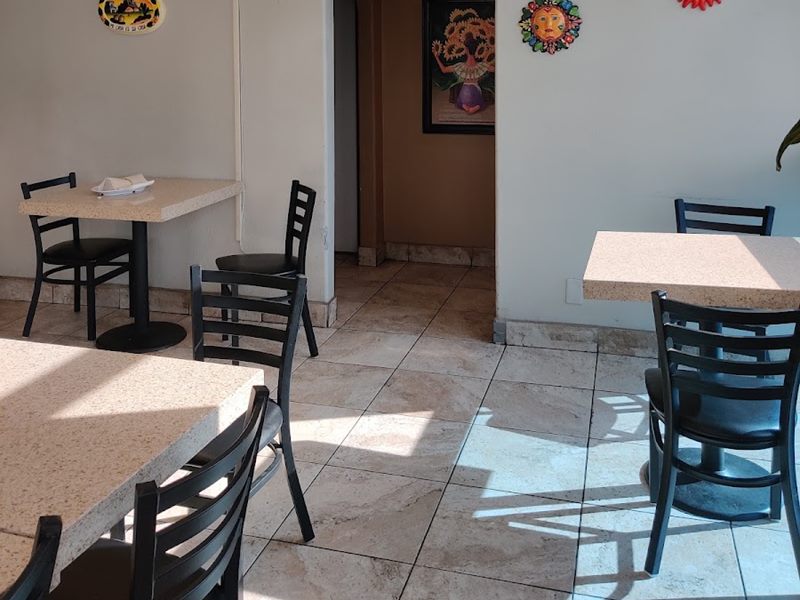San Luis Mexican Food interior
